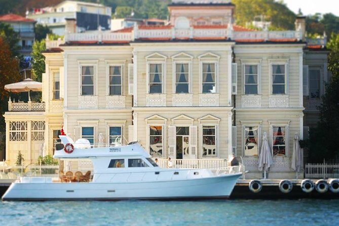 2-Hour Private Luxury Yacht Cruise on Bosphorus with Transfers - Who this cruise fits best (and who should skip it)