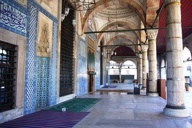 Asia-Europe with Bosphorus Full Day Inc.Museum fees and Lunch - City Walls Panoramas and the Golden Horn: Understanding Istanbul’s Shape