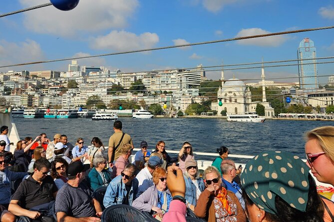 Bosphorus Boat Tour 3 Hour with Asian Side Stop in Istanbul - Küçüksu and Kuleli: Asian waterfront details that add texture