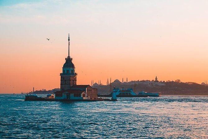 Bosphorus Cruise - The route under 15 Temmuz Şehitler Bridge and past Ottoman summer palaces