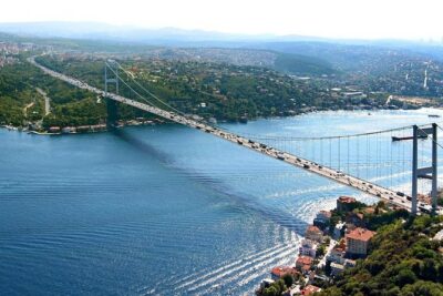 Bosphorus Cruise and Asian Side with Lunch from Istanbul - Bosphorus Strait cruise: where the city looks its best