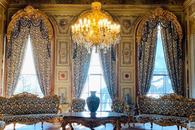 Bosphorus Cruise with Dolmabahce Palace and Istiklal Street Tour - Rustem Pasha Mosque: the Iznik tilework people travel for