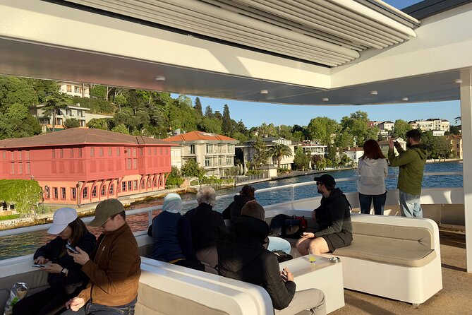 Bosphorus Daytime or Sunset Sightseeing Cruise & Audio Guide - Çırağan Palace and Ortaköy Mosque: Glamour to Neo-Baroque