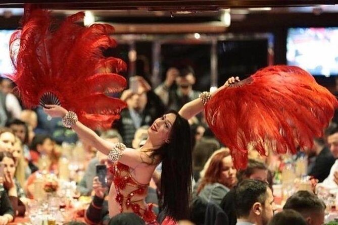 Bosphorus Dinner Cruise and Turkish Night Show with Private Table - Bosphorus Dinner Cruise Night: why it feels different from a normal sightseeing tour