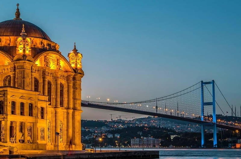 Bosphorus Dinner Cruise & Shows - Weather and comfort: smart casual, terrace chill, and sea motion