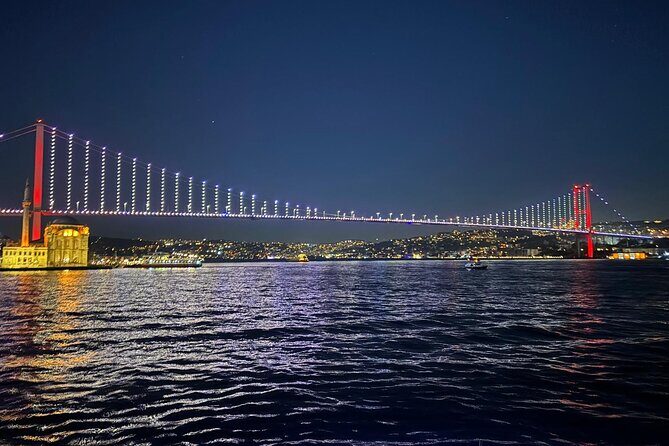 Bosphorus Night Cruise on the Luxury Yacht - Dolmabahçe Palace Views From the Water: Grand Ottoman Scale