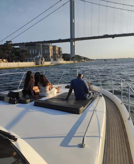 Bosphorus Sunset Yacht Cruise with Guide & Snacks - Getting to the Yacht: Yelkenciler Caddesi and the Importance of Arrival Time