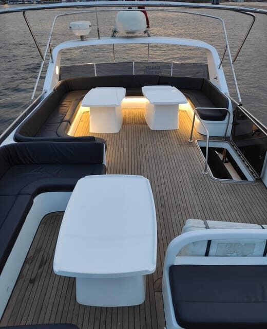 Bosphorus Sunset Yacht Cruise with Guide & Snacks - Second Beylerbeyi Pass and Maiden’s Tower at Nightfall