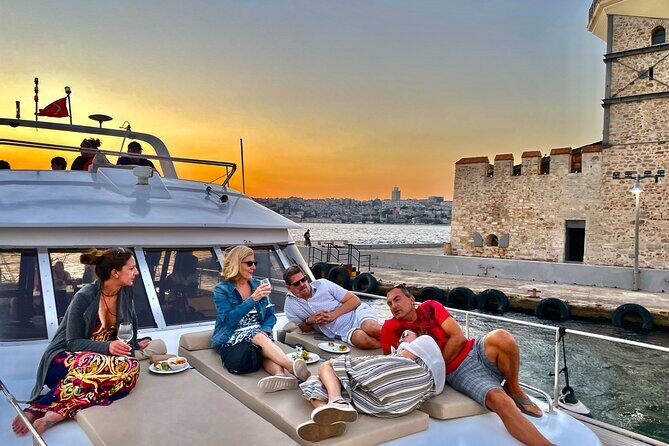 Bosphorus Sunset Yacht Cruise with Snacks and Live Guide - Snacks, Lemonade, Fruit, and Baklava Cookies (And What’s Actually Included)
