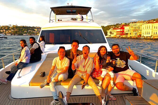 Bosphorus Sunset Yacht Cruise with Snacks and Live Guide - Live Guide Commentary: What You’ll Hear (Robert and Youssuf)