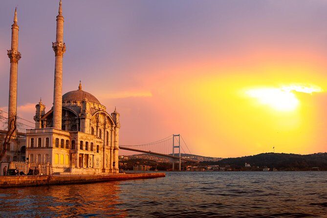 Dolmabace Palace, Bosphorus Boat Tour , Eyüp Sultan Mosque Tour - Camlica Hill: Istanbul’s best kind of pause