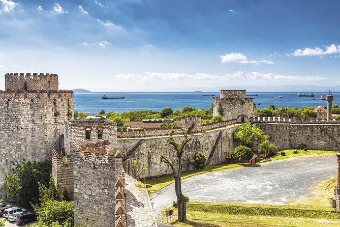 Dolmabahçe Palace with Bosphorus Tour by Boat - Price and value: what you really pay for at $168.41