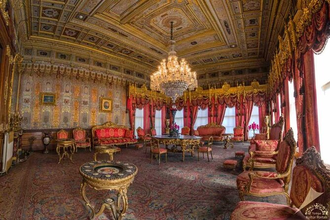 Dolmabahçe Palace with Bosphorus Tour by Boat - Small-group comfort: how the day feels with up to 15 people