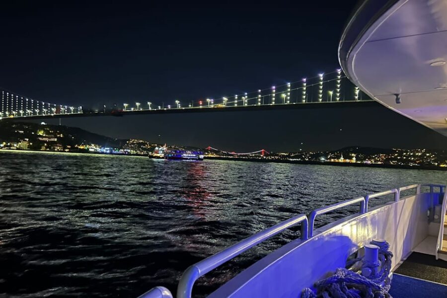 From Istanbul: Bosphorus Dinner Cruise Tavern & World Show - Should you book this Bosphorus Dinner Cruise?