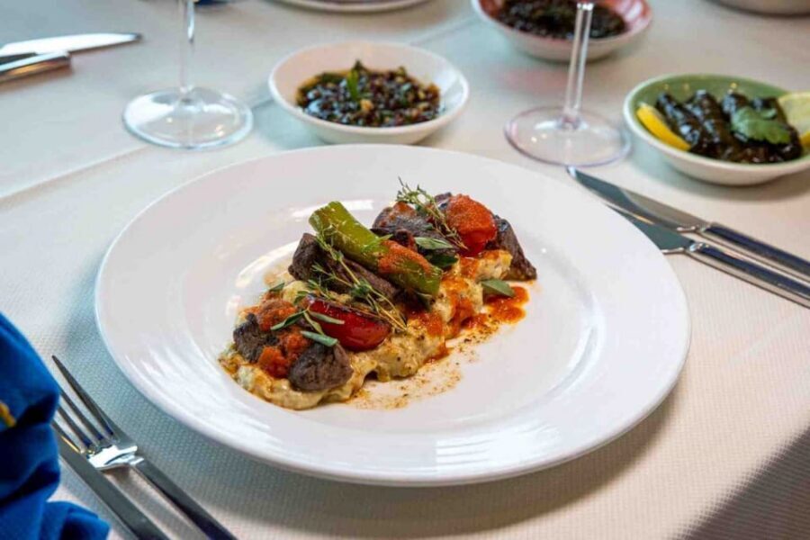 From Istanbul: Bosphorus Dinner Cruise Tavern & World Show - Getting On Board: A 3-hour luxury ride that’s built for night views