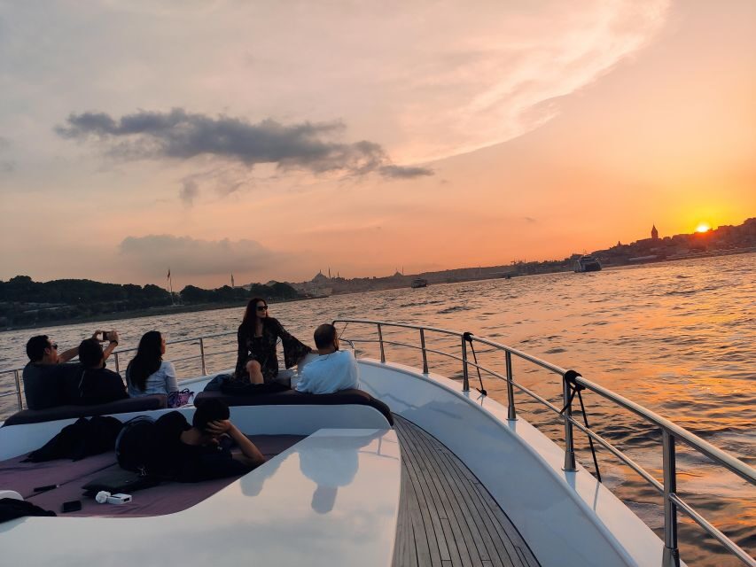 Guided Dolmabahce Palace Tour with Bosphorus Sunset Cruise - Dolmabahce Palace: Selamlik, Ceremonial Hall, and Harem Access