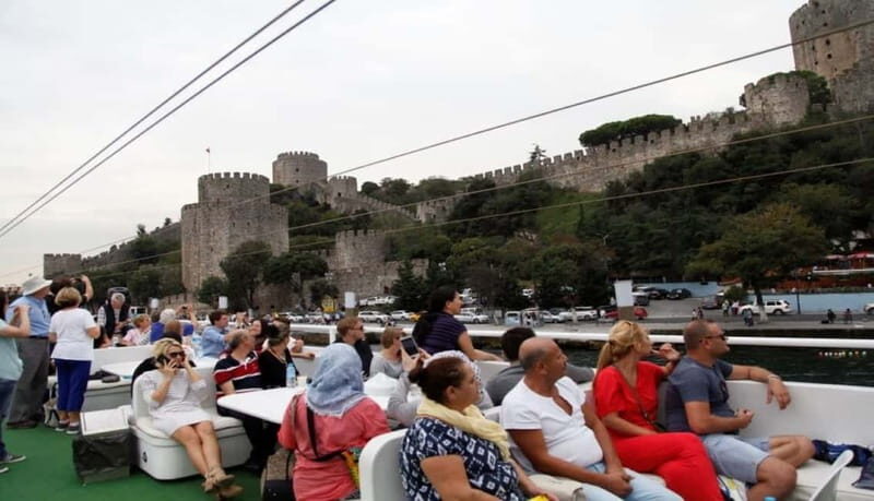 Hagia Sophia, Bosphorus cruise Blue Mosque, Small Group tour - Tour logistics that can affect your comfort (and how to handle them)