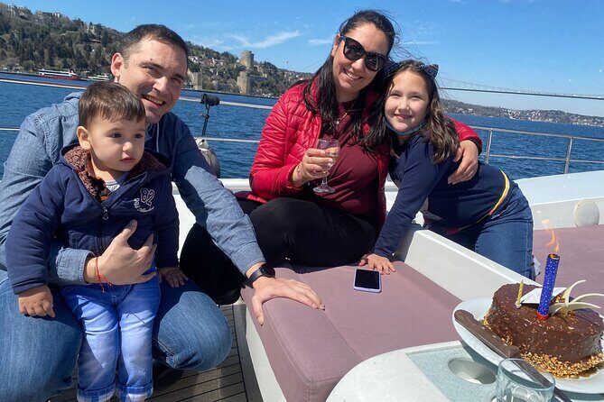 Half Day Bosphorus Cruise with Stopover on Asian Side - The Ottoman Hunting House Shoreline Views