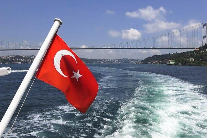 Half Day Morning Bosphorus Cruise & Spice Bazaar visit (Bus and Boat Tour) - Pickup, drop-off, and the group feel: where the tour wins