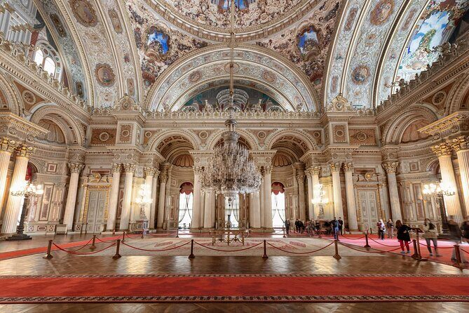 Imperial Splendor: Dolmabahce Palace & Bosphorus Yacht Cruise - Who this tour suits best