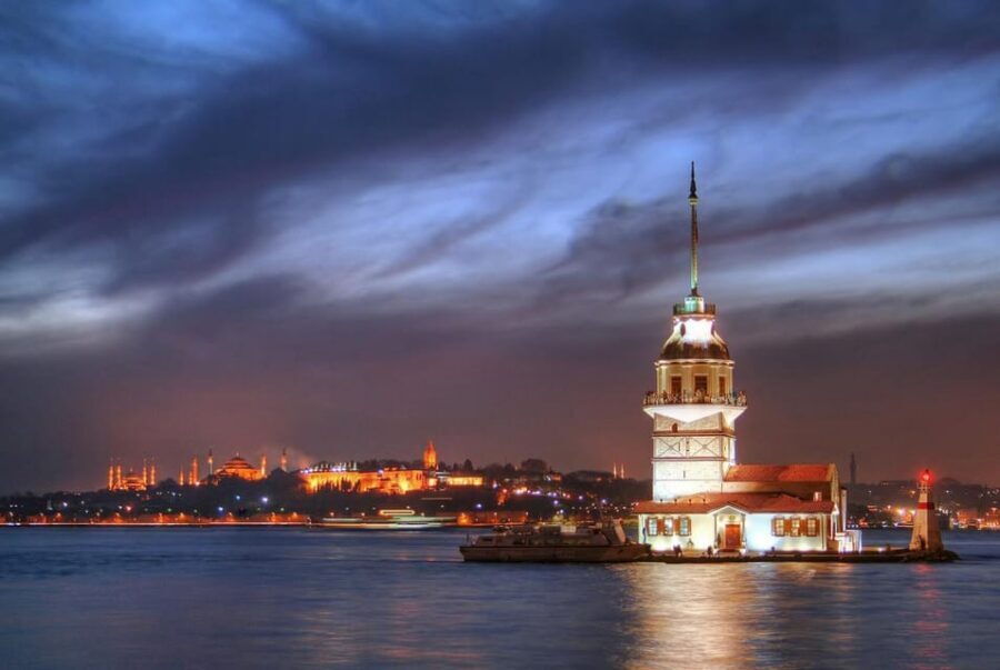 Istanbul: A short trip along the Bosphorus in the evening - Key points you’ll care about