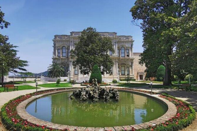 Istanbul Asia and Europe Tour By Bus And Bosphorus Cruise - Pierre Loti Tepesi: views, art hunting, and a cable car descent