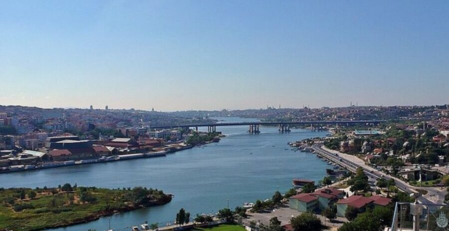 Istanbul: Bosphorus And Golden Horn Morning or Sunset Cruise - Maiden’s Tower and Topkapi views from the water