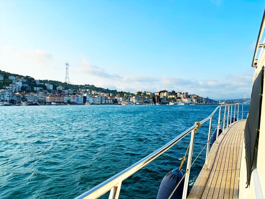 Istanbul: Bosphorus and Golden Horn Sunset Yacht Cruise - Topkapi, Galata, the Golden Horn finish: the old city’s waterline