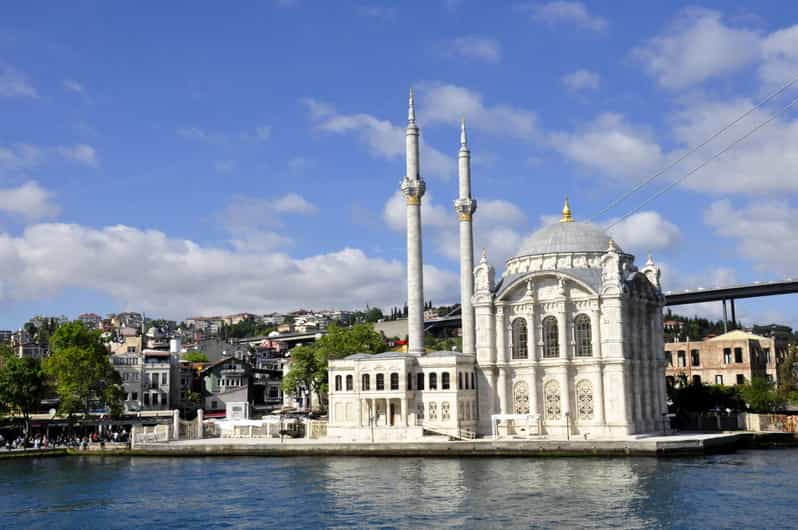 Istanbul: Bosphorus Boat Cruise - Getting on Board at Ahırkapı İskelesi (And Avoiding Common Headaches)