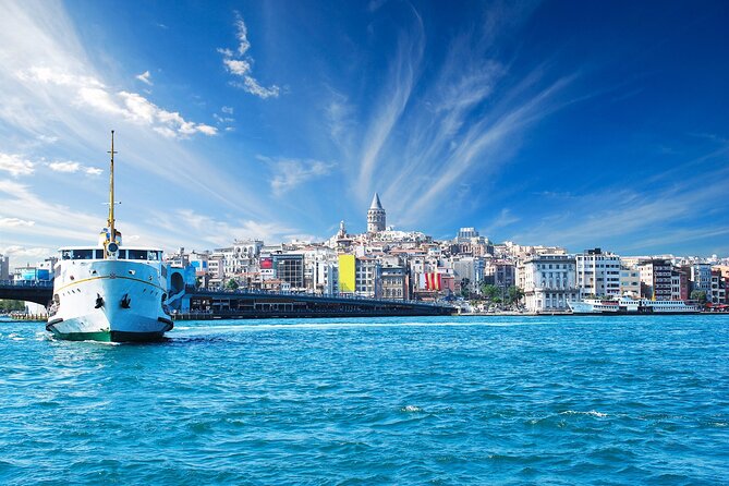 Istanbul: Bosphorus Cruise, Bus Tour, Cable Car Ride with Live Guide & Ticket - Cable Car Descent: Short Ride, Different Angle