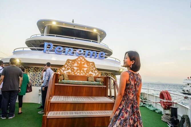 Istanbul Bosphorus Cruise Dinner, Drinks & Show with Pickup - The Turkish night show: belly dancing and Ottoman-themed folk dances