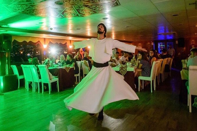 Istanbul Bosphorus Cruise Dinner, Drinks & Show with Pickup - Comfort notes: seats, toilets, and why smoke matters