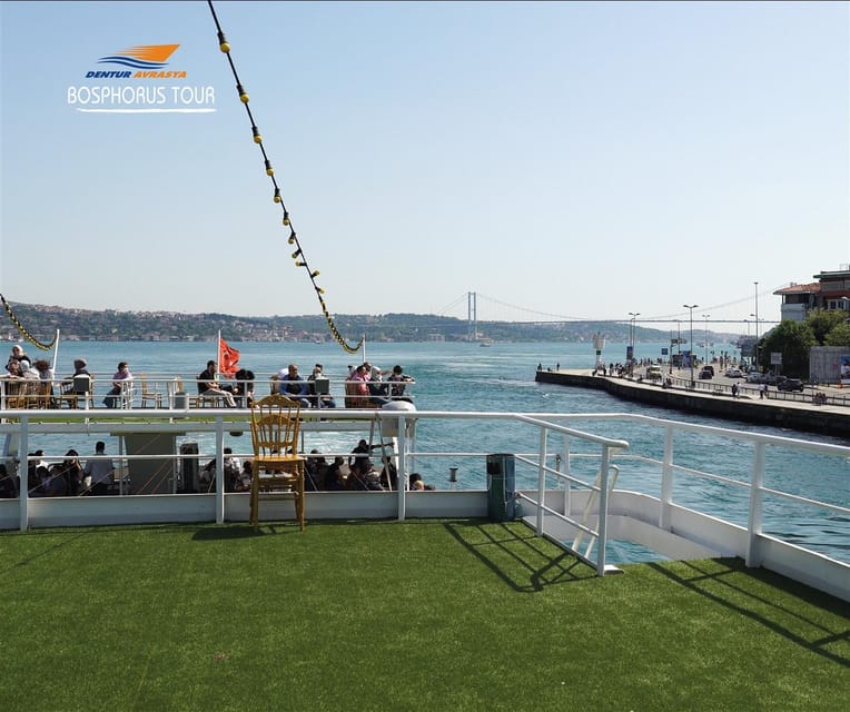 Istanbul: Bosphorus Cruise from Europe or Asia & Audio Guide - Küçüksu Kasrı and the Bosphorus Royal Stretch