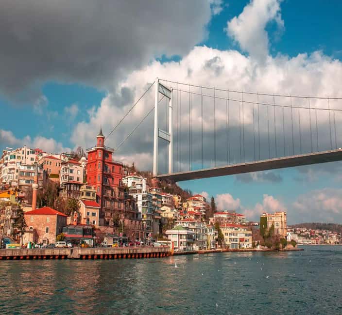Istanbul: Bosphorus Cruise Morning or Sunset Boat Tour - The Landmarks You’ll See From the Water (and Why the Angles Matter)