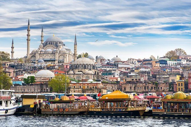 Istanbul: Bosphorus Cruise Tour - Guides, Commentary, and the Difference a Good Host Makes