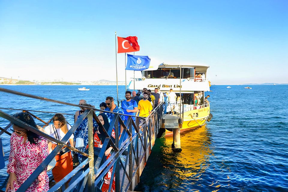 Istanbul: Bosphorus Cruise w/Audio Guide and Sunset Option - Key things I’d plan for