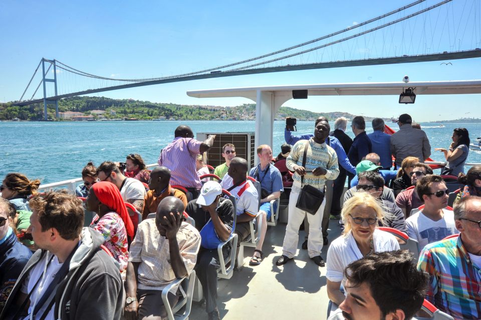 Istanbul: Bosphorus Cruise w/Audio Guide and Sunset Option - Value for About $14: What You Really Get in Two Hours