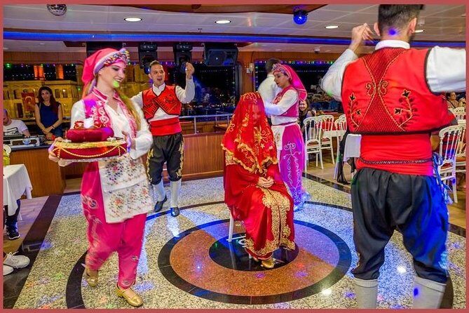 Istanbul Bosphorus Cruise with Dinner and Belly-Dancing Show - What the 7:30 pm Bosphorus dinner cruise feels like after sunset