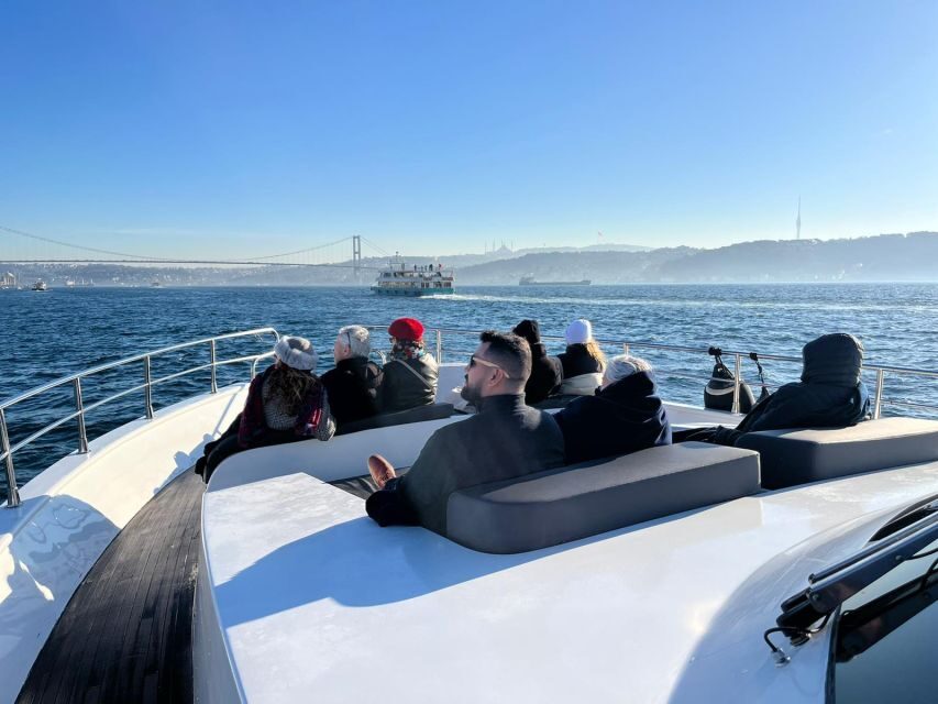 Istanbul: Bosphorus Cruise with Stopover on the Asian Side - Ortaköy: The Waterfront Neighborhood With Character