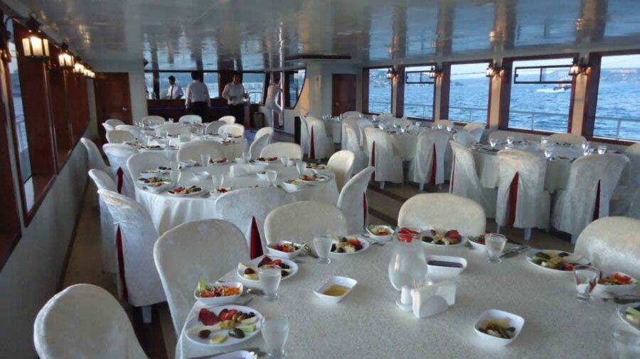 Istanbul Bosphorus Dinner Cruise &Entertainment hotel pickup - Timing Reality: Why the Cruise Can Feel Long