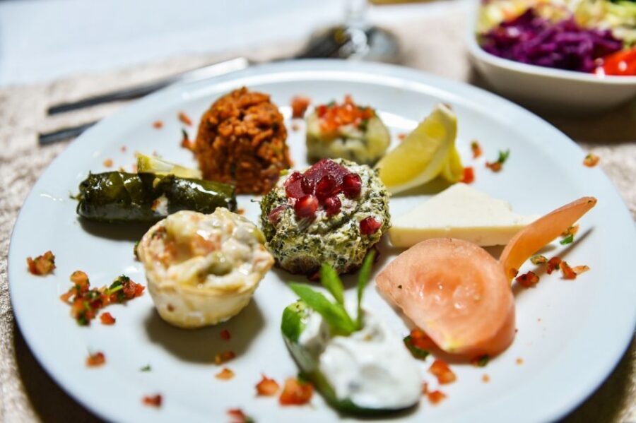 Istanbul: Bosphorus Dinner Cruise w/ Drinks & Entertainment - Maiden’s Tower at night: the stop that feels like a finale