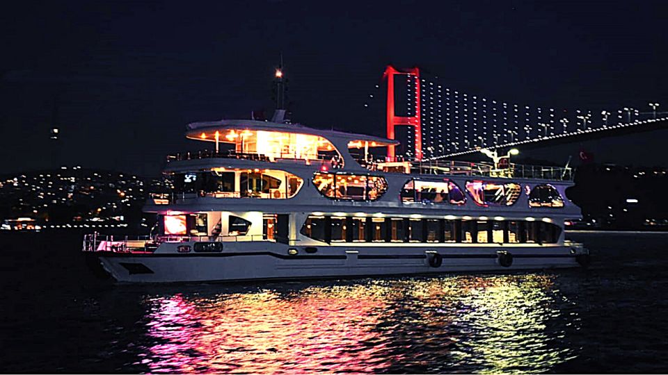 Istanbul: Bosphorus Dinner Cruise with Drinks & Turkish Show - Key Points Before You Go