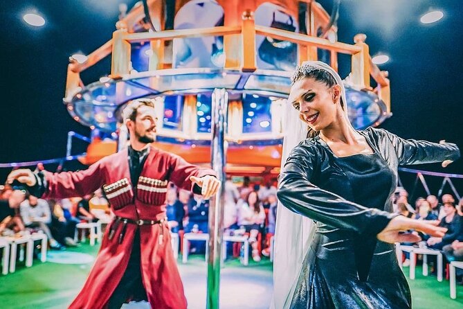 Istanbul: Bosphorus Dinner Cruise with Turkish Night Show - What you’ll actually see on the water