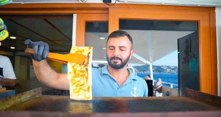 Istanbul: Bosphorus & Golden Horn Cruise Daytime or Sunset - Key Highlights