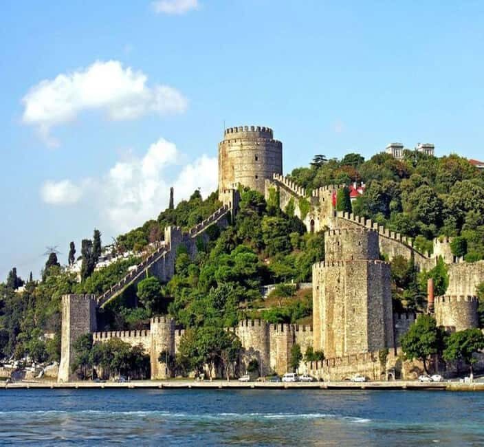 Istanbul Bosphorus Morning Cruise Guided Tour - Crossing Between Continents: Why This Part Feels More Than Scenic