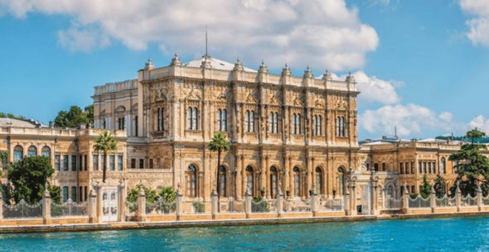 Istanbul: Bosphorus Morning Cruise with Breakfast - Unlimited beverages, music, and practical onboard comfort