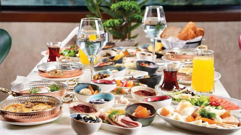 Istanbul: Bosphorus Morning Cruise with Breakfast - Turkish breakfast on board: what you’ll eat and why it works
