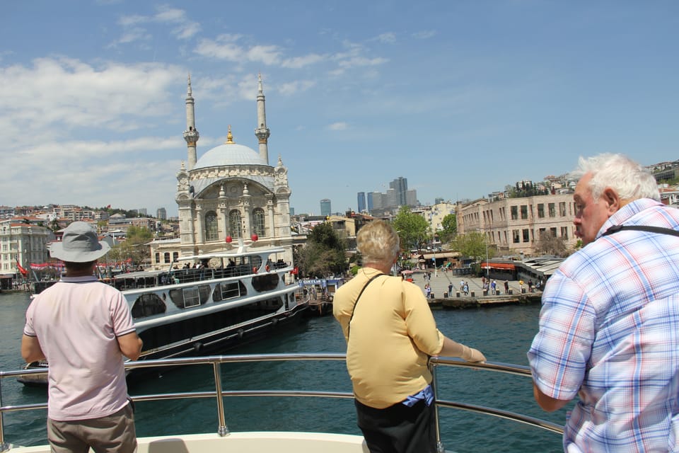 Istanbul: Bosphorus Strait and Black Sea Lunch Cruise - Reaching the Black Sea: the Anadolu Kavağı land stop and the fortress viewpoints
