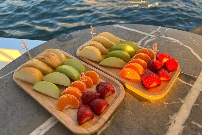 Istanbul Bosphorus Sunset Cruise on the Luxury Yacht - How to Photograph Istanbul Bridges, Palaces, and Reflections