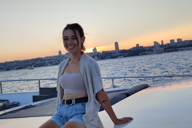 Istanbul Bosphorus Sunset Cruise with Wine on a Luxury Yacht - Anadoluhisarı and the European-Asian defense story at the Bosphorus narrows